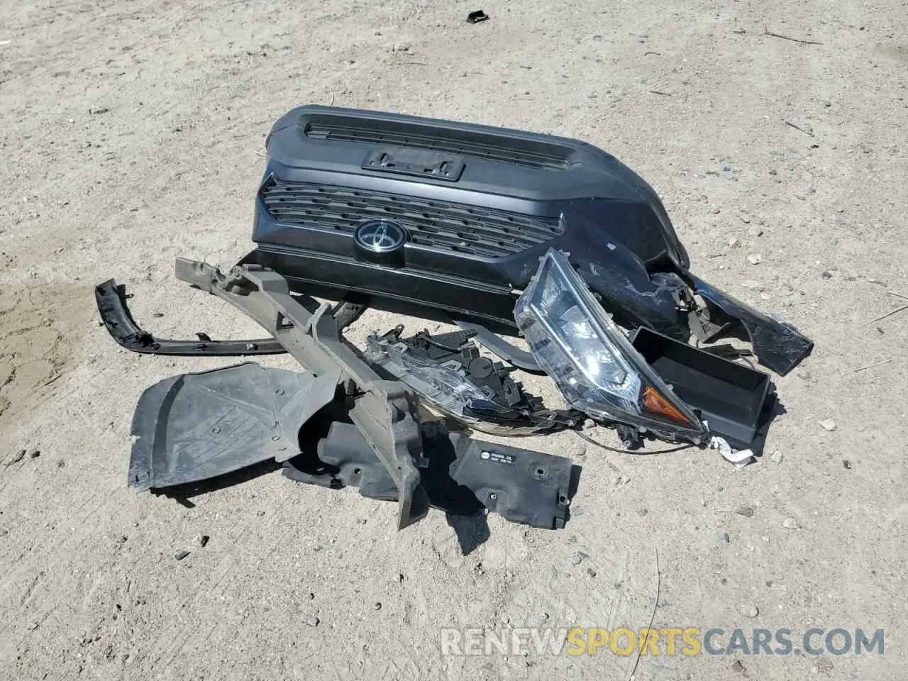 13 Photograph of a damaged car 2T3C1RFV9MW115215 TOYOTA RAV4 2021