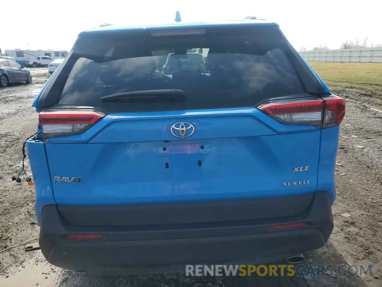6 Photograph of a damaged car 2T3C1RFV9MW133830 TOYOTA RAV4 2021