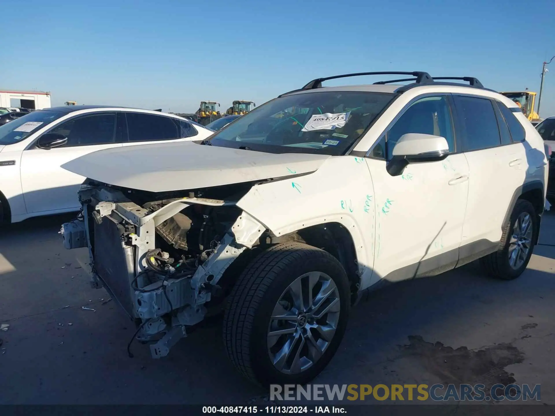 18 Photograph of a damaged car 2T3C1RFV9MW142429 TOYOTA RAV4 2021