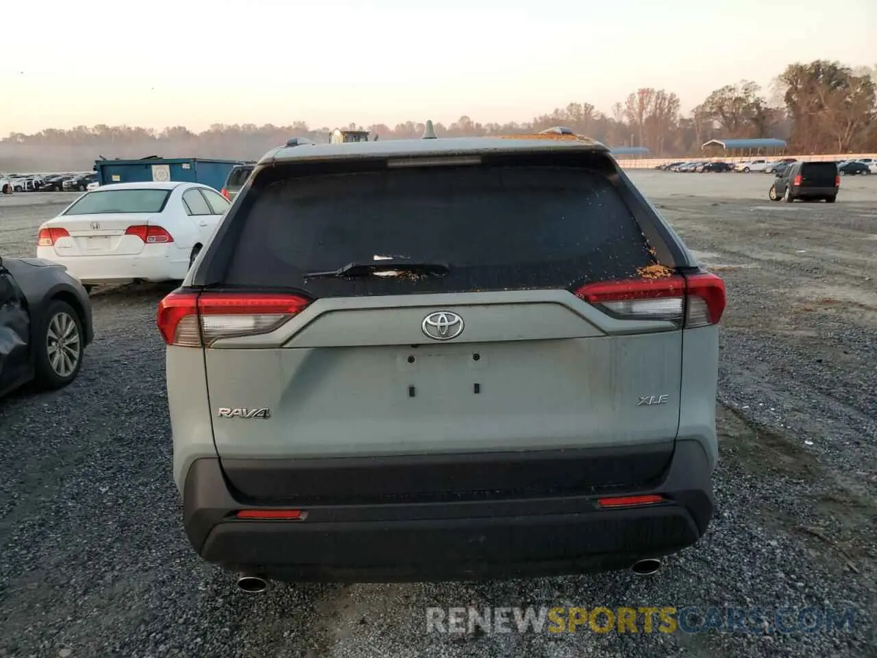 6 Photograph of a damaged car 2T3C1RFV9MW143645 TOYOTA RAV4 2021