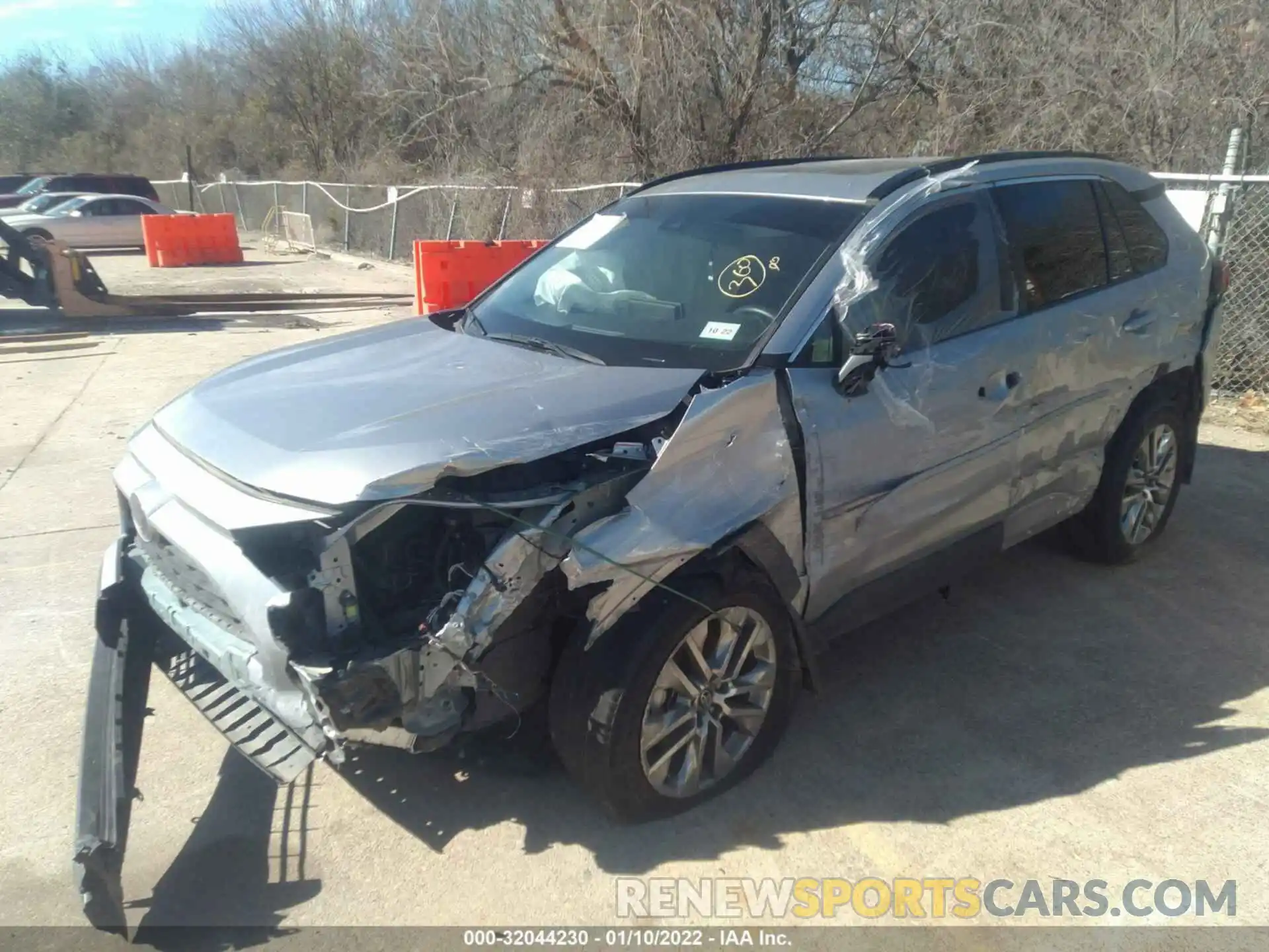 2 Photograph of a damaged car 2T3C1RFVXMC093646 TOYOTA RAV4 2021