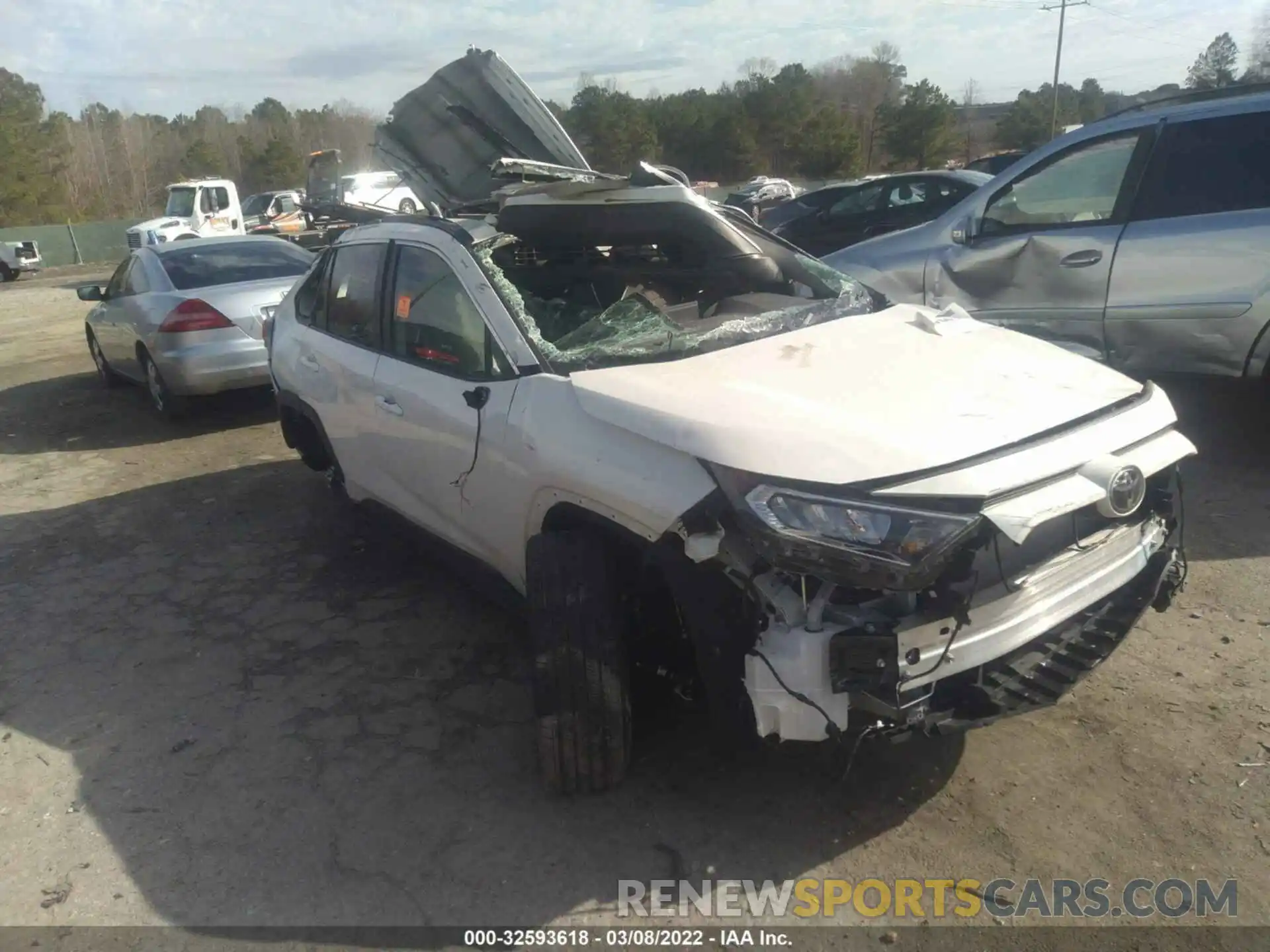 1 Photograph of a damaged car 2T3C1RFVXMW156890 TOYOTA RAV4 2021