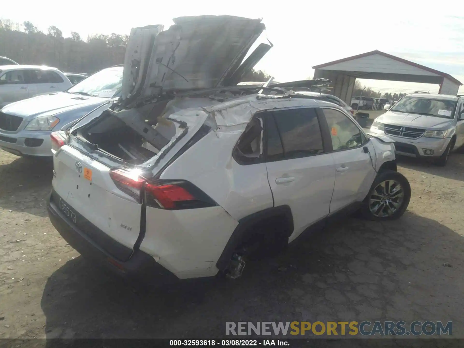 4 Photograph of a damaged car 2T3C1RFVXMW156890 TOYOTA RAV4 2021