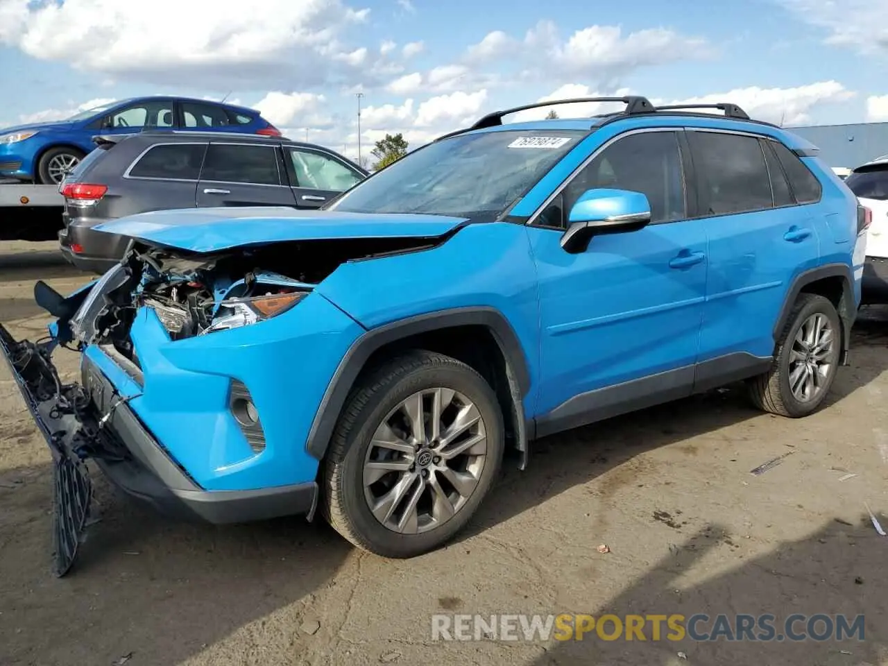 1 Photograph of a damaged car 2T3C1RFVXMW172460 TOYOTA RAV4 2021