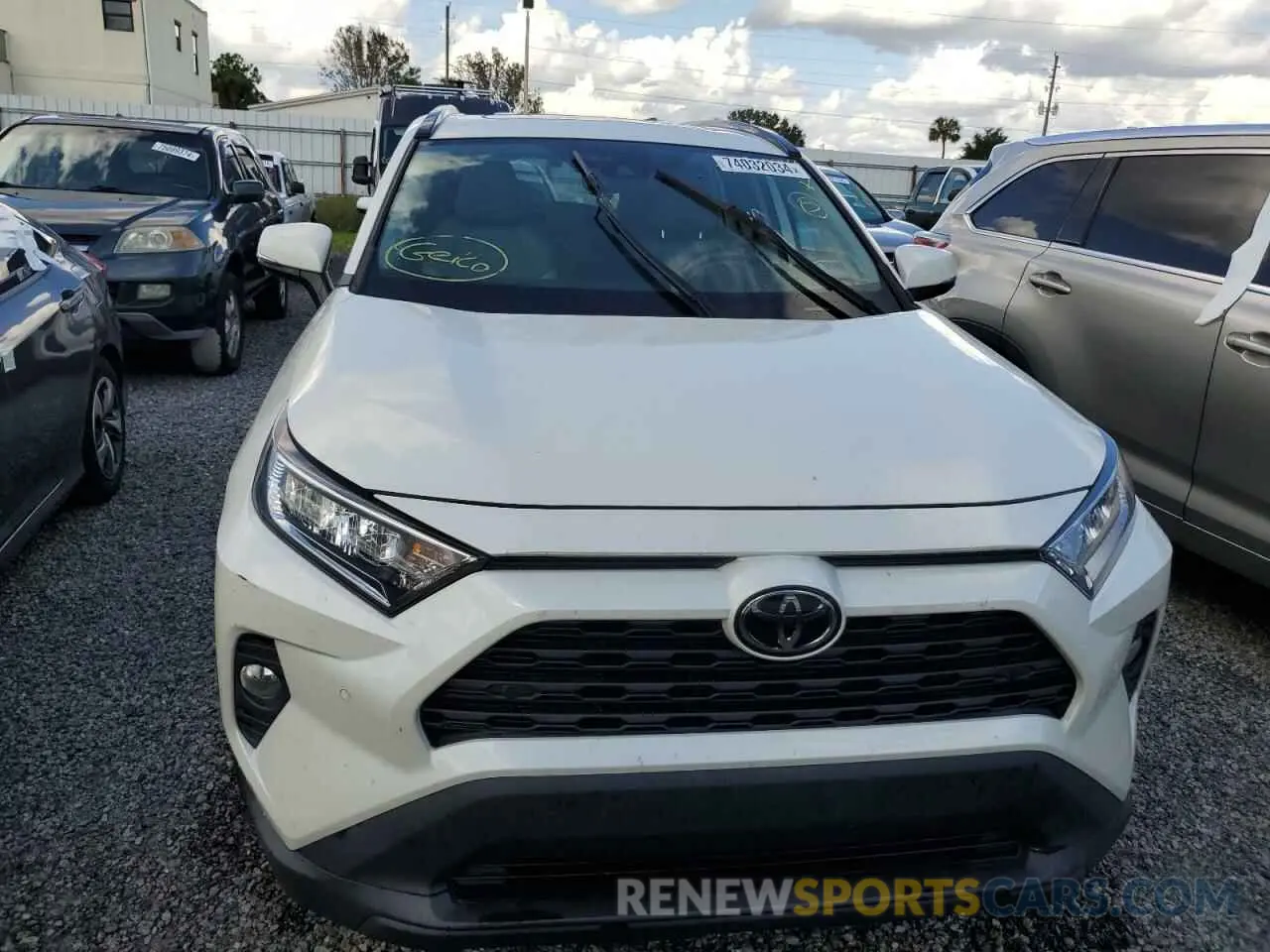 5 Photograph of a damaged car 2T3C1RFVXMW184821 TOYOTA RAV4 2021