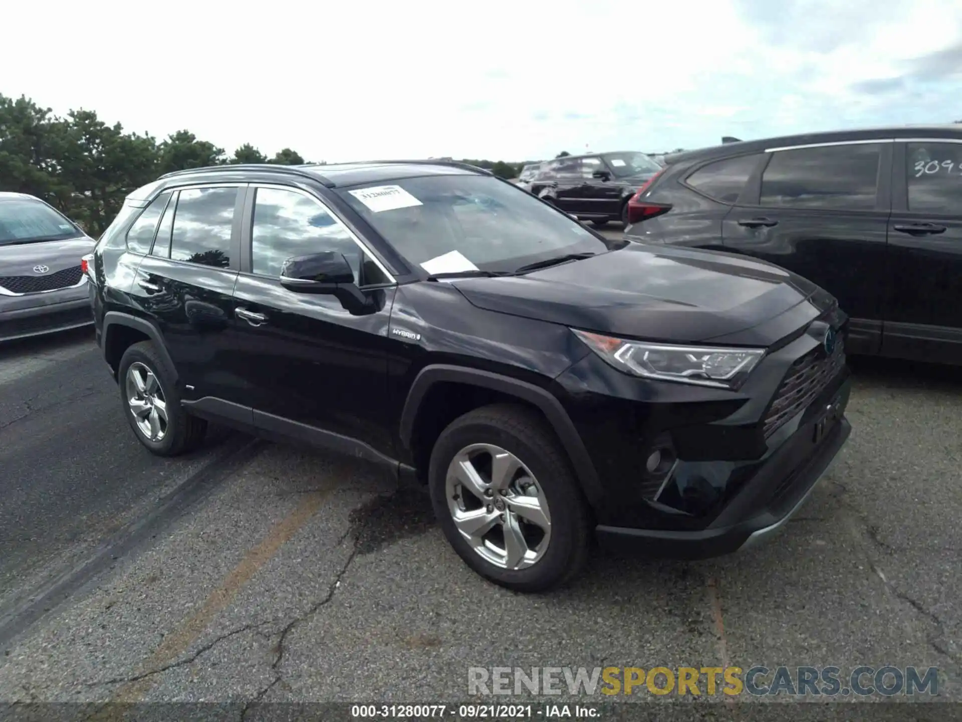 1 Photograph of a damaged car 2T3D6RFV0MW025523 TOYOTA RAV4 2021