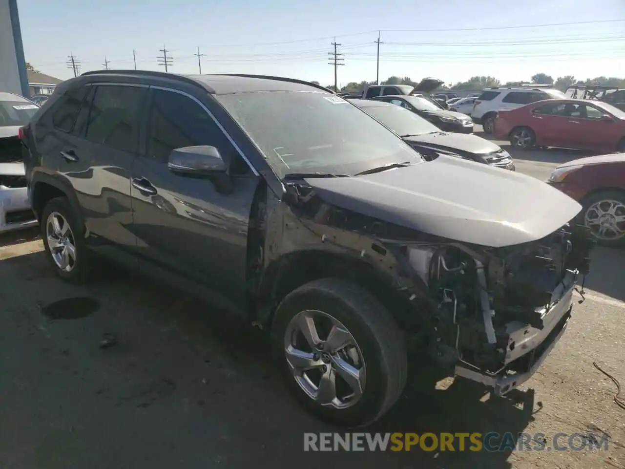 1 Photograph of a damaged car 2T3D6RFV2MW009517 TOYOTA RAV4 2021