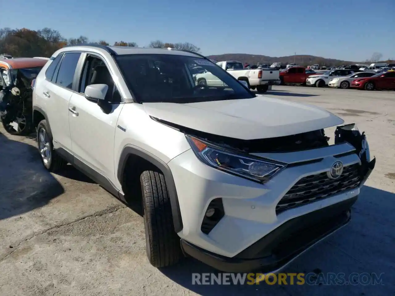 1 Photograph of a damaged car 2T3D6RFV4MW007655 TOYOTA RAV4 2021