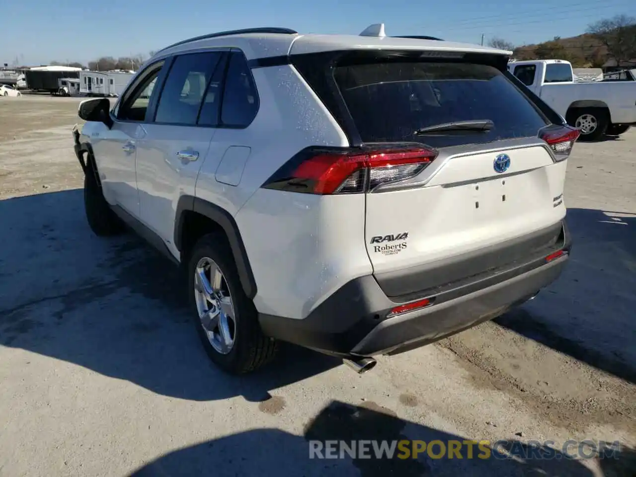 3 Photograph of a damaged car 2T3D6RFV4MW007655 TOYOTA RAV4 2021