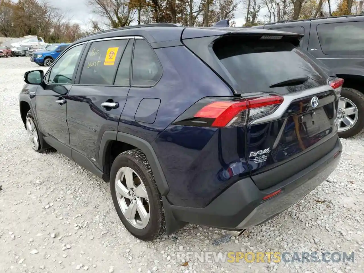 3 Photograph of a damaged car 2T3D6RFV5MW014954 TOYOTA RAV4 2021