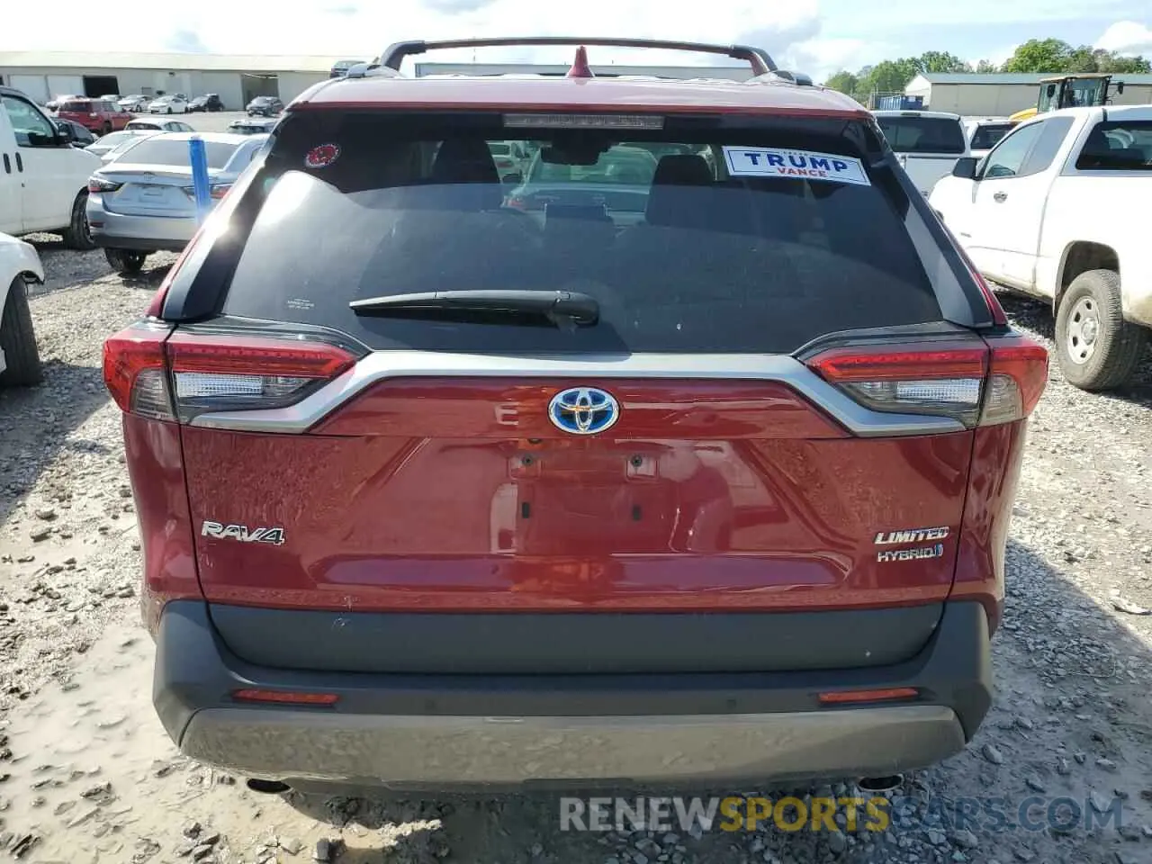 6 Photograph of a damaged car 2T3D6RFV7MW012784 TOYOTA RAV4 2021