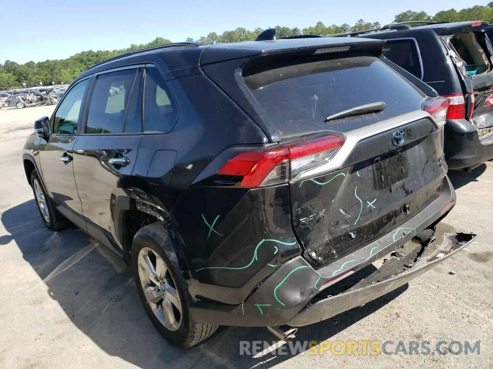 3 Photograph of a damaged car 2T3D6RFV8MW007027 TOYOTA RAV4 2021