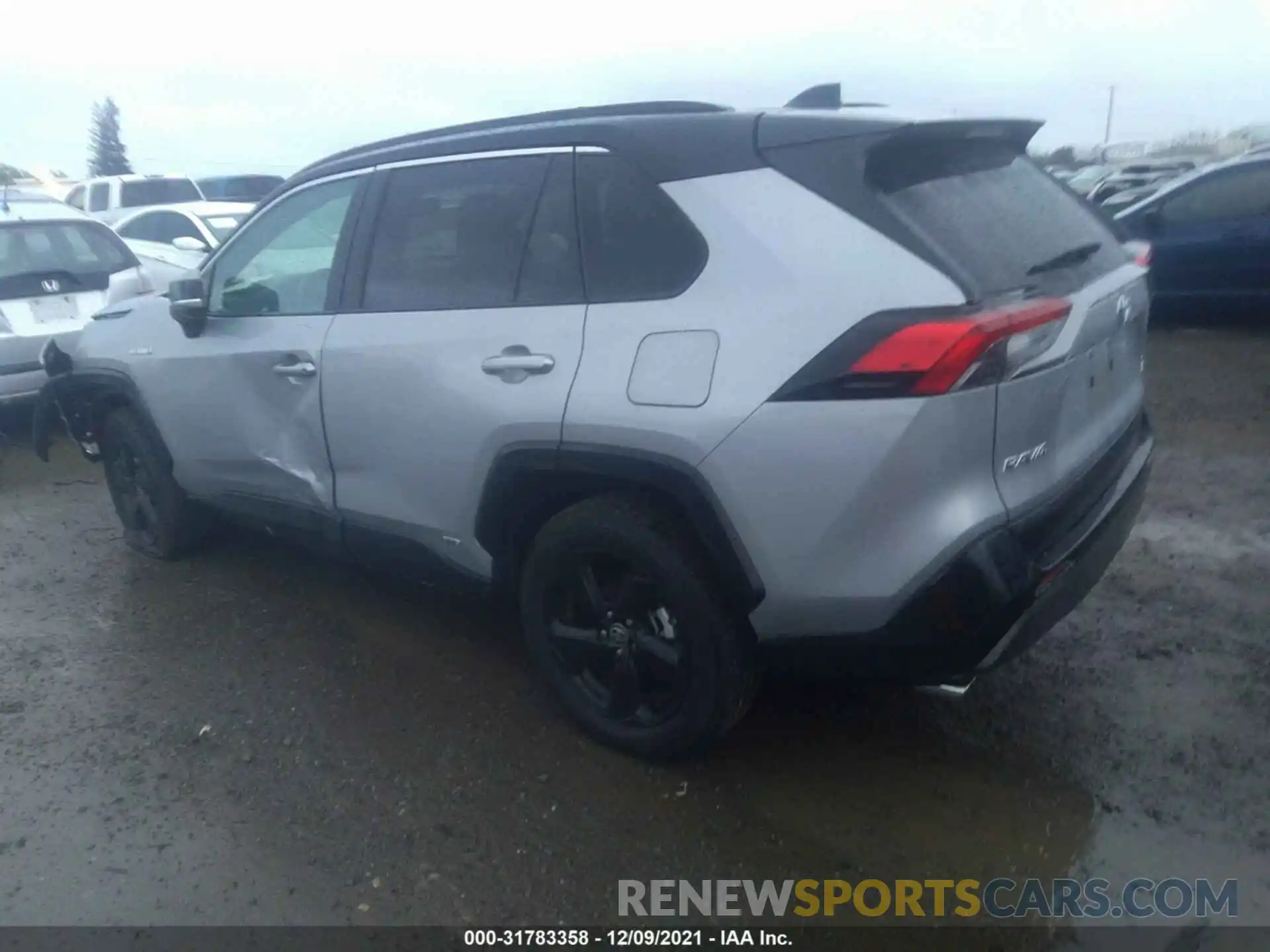 3 Photograph of a damaged car 2T3E6RFV0MW017121 TOYOTA RAV4 2021