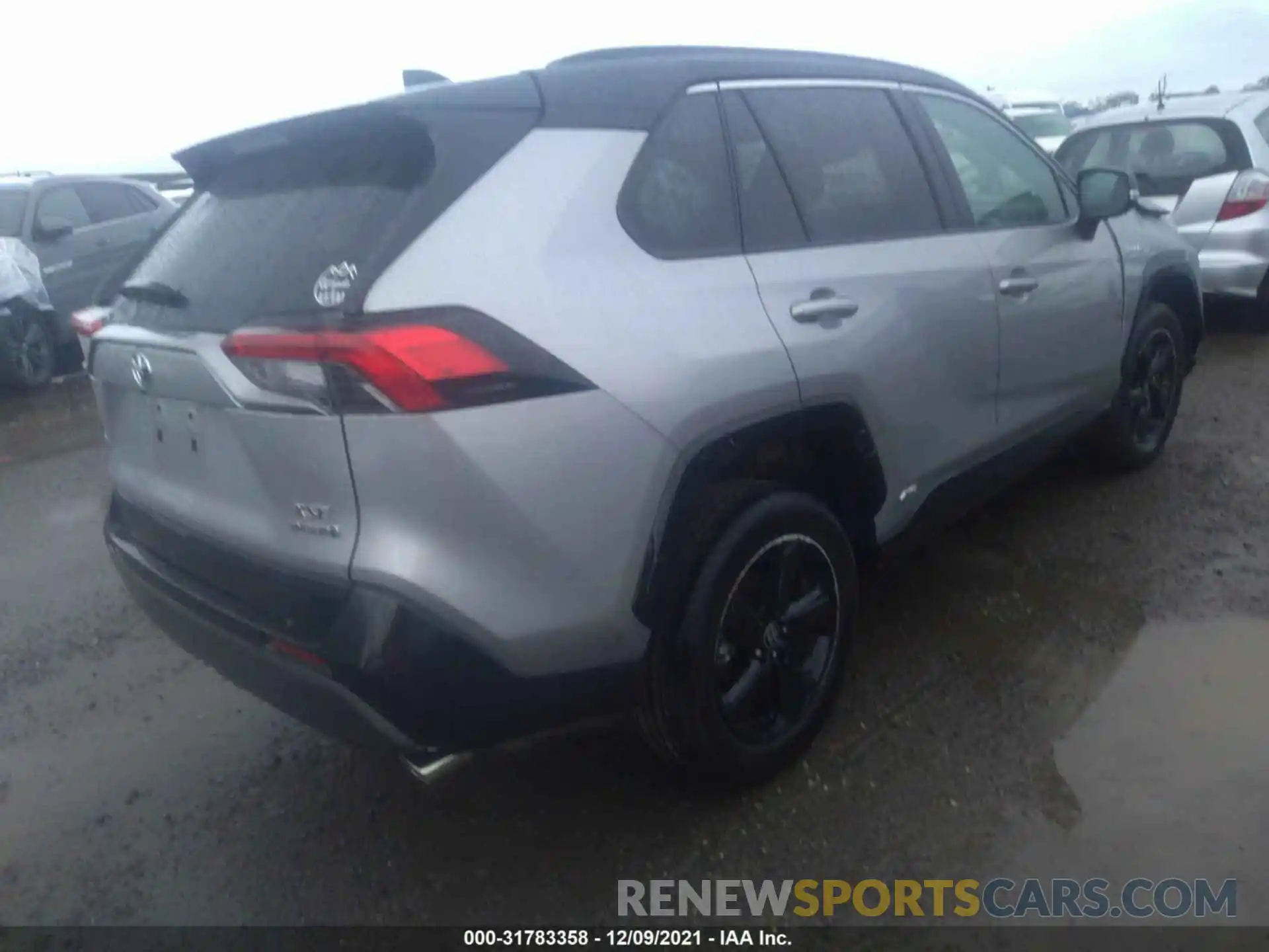 4 Photograph of a damaged car 2T3E6RFV0MW017121 TOYOTA RAV4 2021