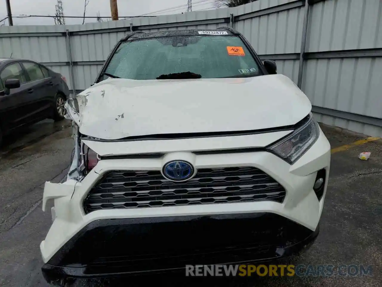 5 Photograph of a damaged car 2T3E6RFV1MW020822 TOYOTA RAV4 2021