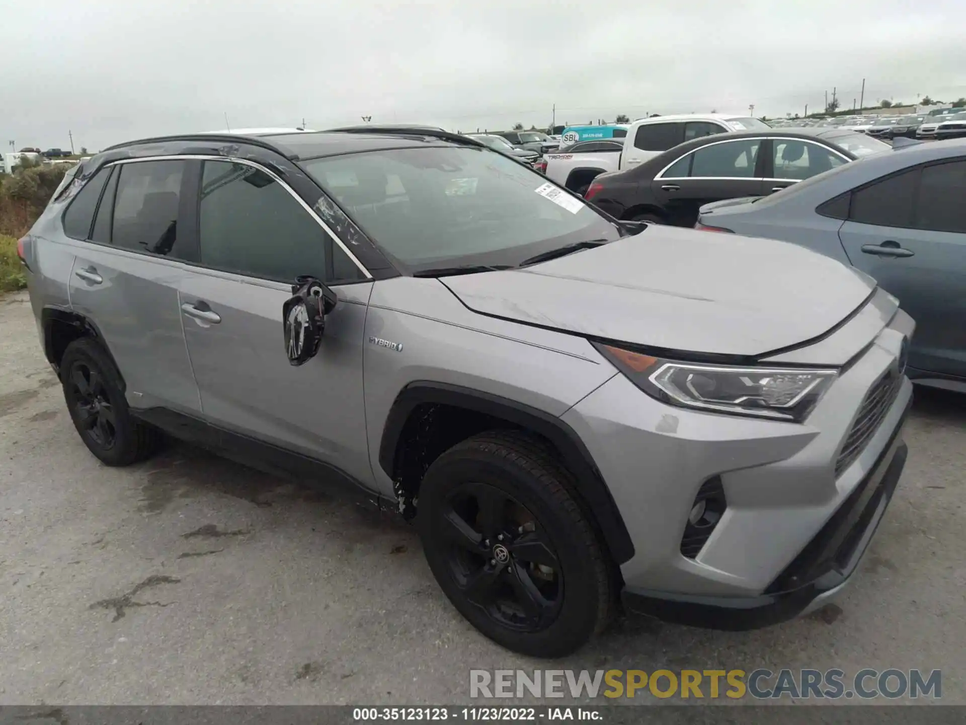 1 Photograph of a damaged car 2T3E6RFV1MW021422 TOYOTA RAV4 2021