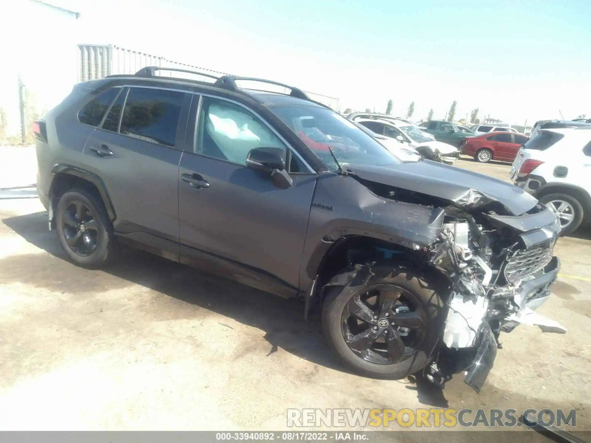 1 Photograph of a damaged car 2T3E6RFV1MW027320 TOYOTA RAV4 2021