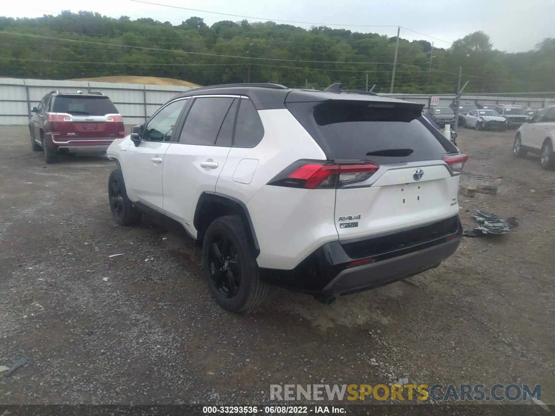 3 Photograph of a damaged car 2T3E6RFV2MW006993 TOYOTA RAV4 2021