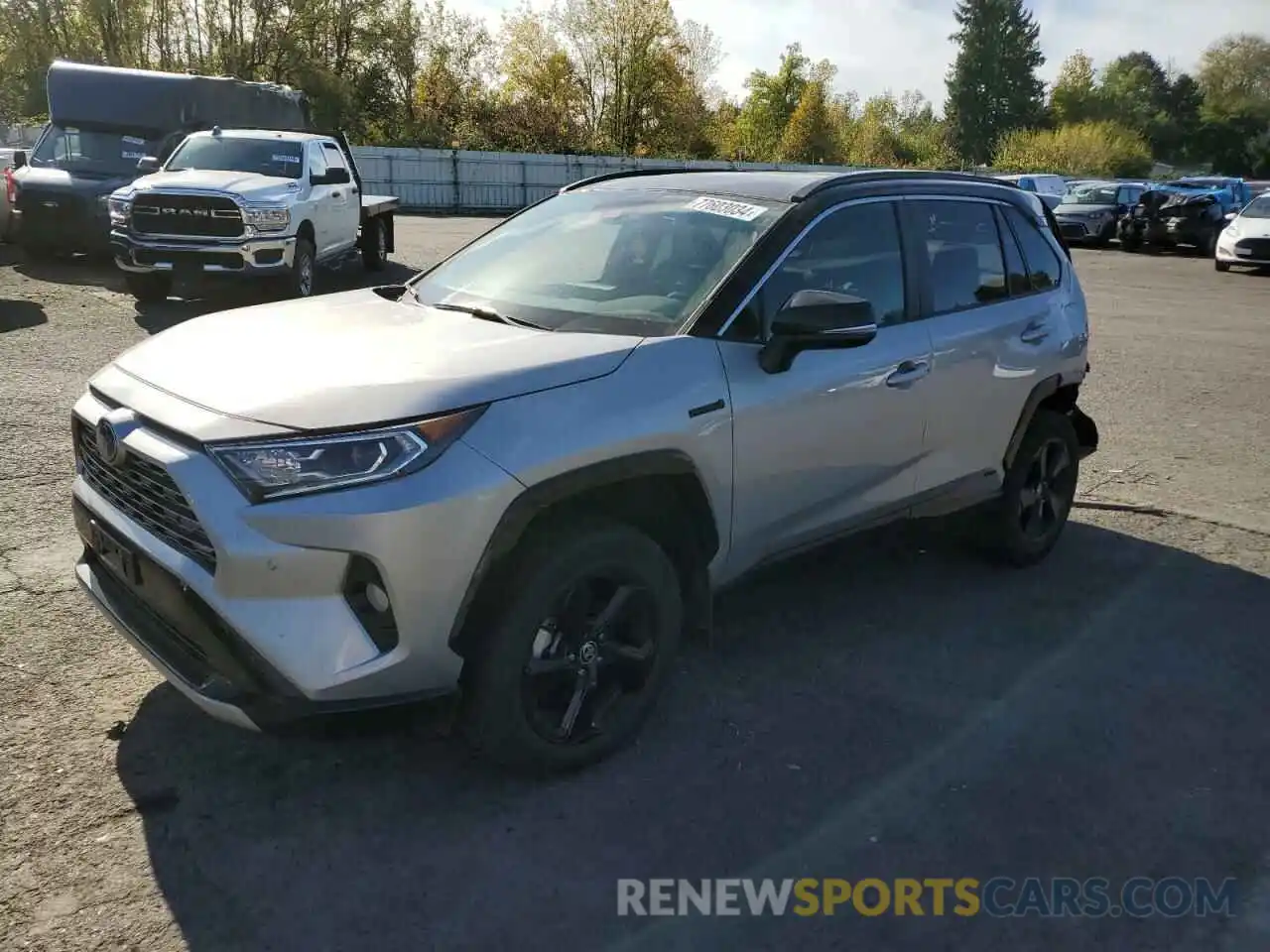 1 Photograph of a damaged car 2T3E6RFV2MW015094 TOYOTA RAV4 2021