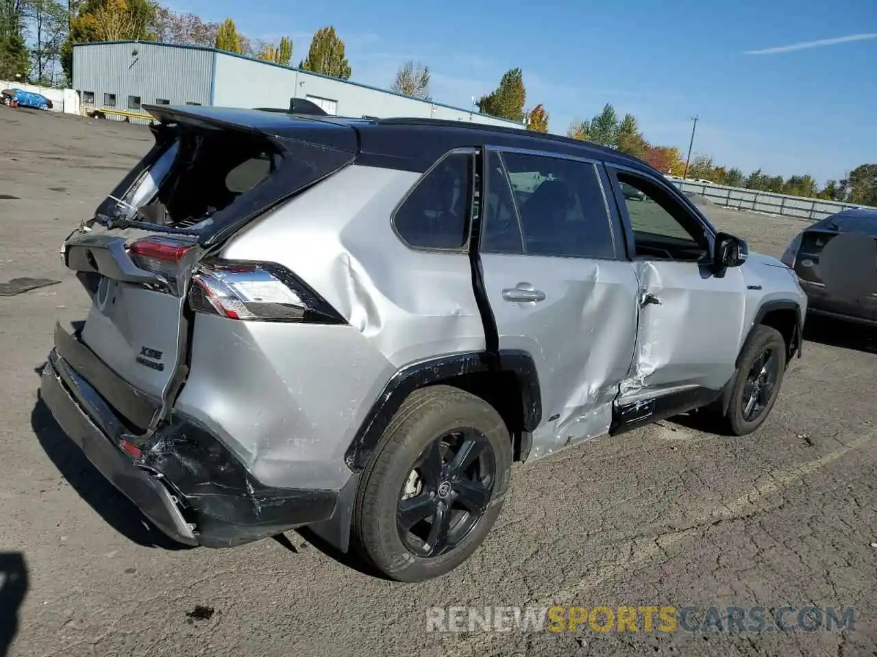 3 Photograph of a damaged car 2T3E6RFV2MW015094 TOYOTA RAV4 2021