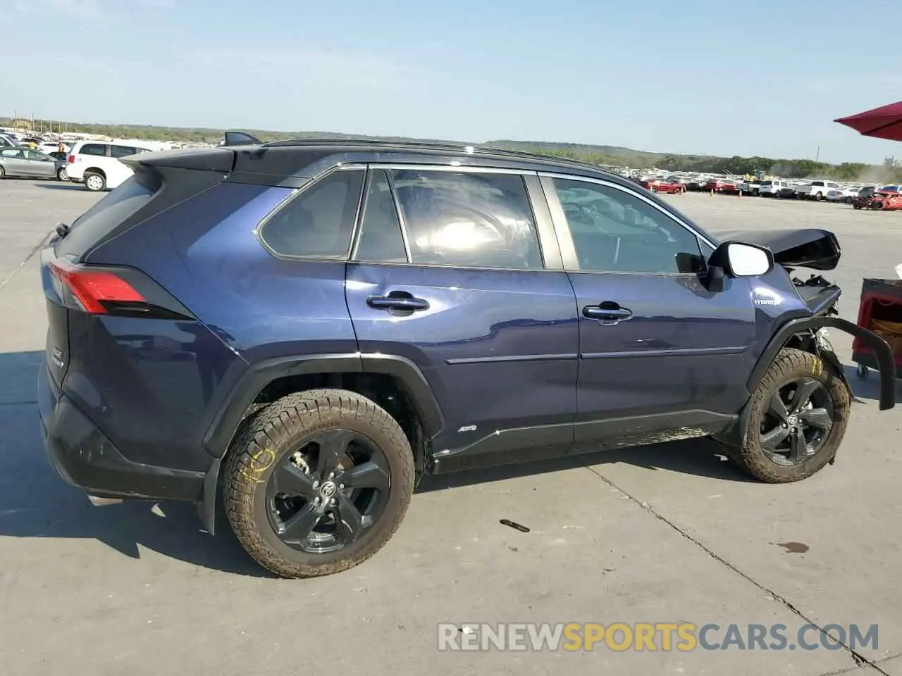 3 Photograph of a damaged car 2T3E6RFV2MW017914 TOYOTA RAV4 2021