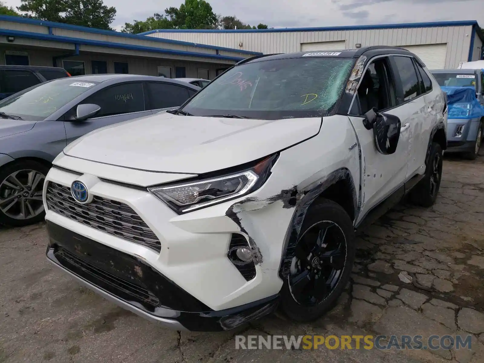 2 Photograph of a damaged car 2T3E6RFV2MW022725 TOYOTA RAV4 2021