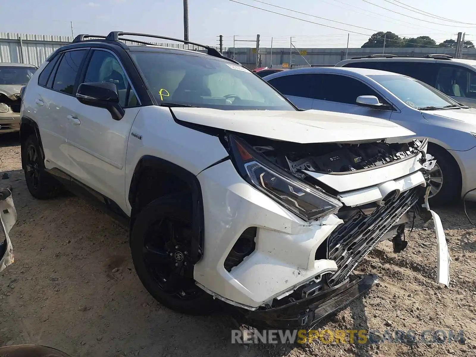 1 Photograph of a damaged car 2T3E6RFV3MW018764 TOYOTA RAV4 2021