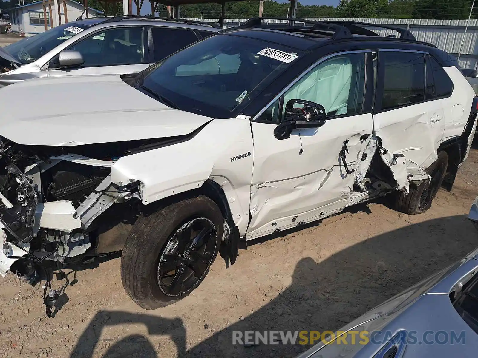 9 Photograph of a damaged car 2T3E6RFV3MW018764 TOYOTA RAV4 2021