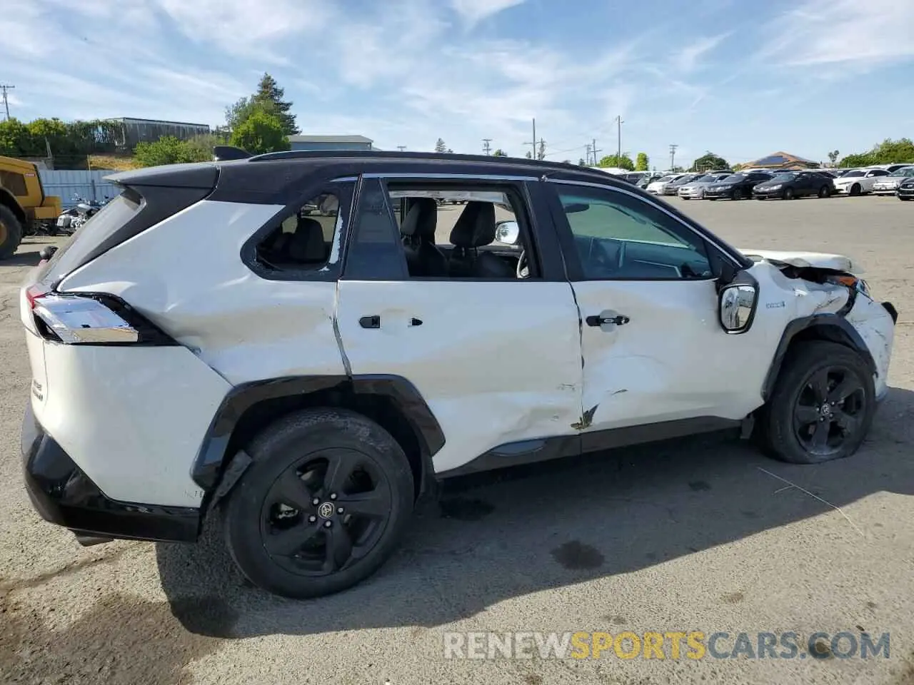 3 Photograph of a damaged car 2T3E6RFV3MW028727 TOYOTA RAV4 2021