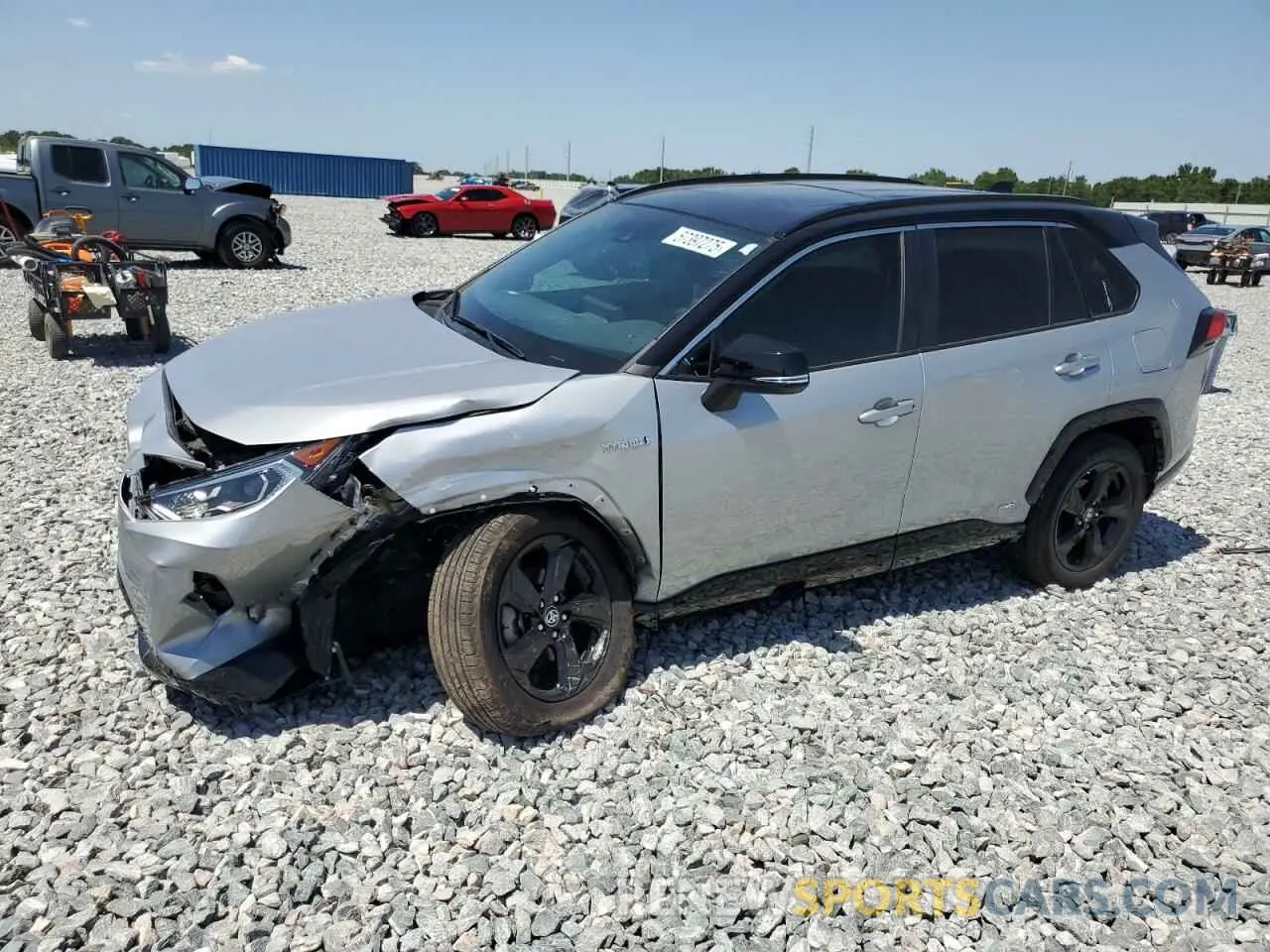 1 Photograph of a damaged car 2T3E6RFV4MW017302 TOYOTA RAV4 2021