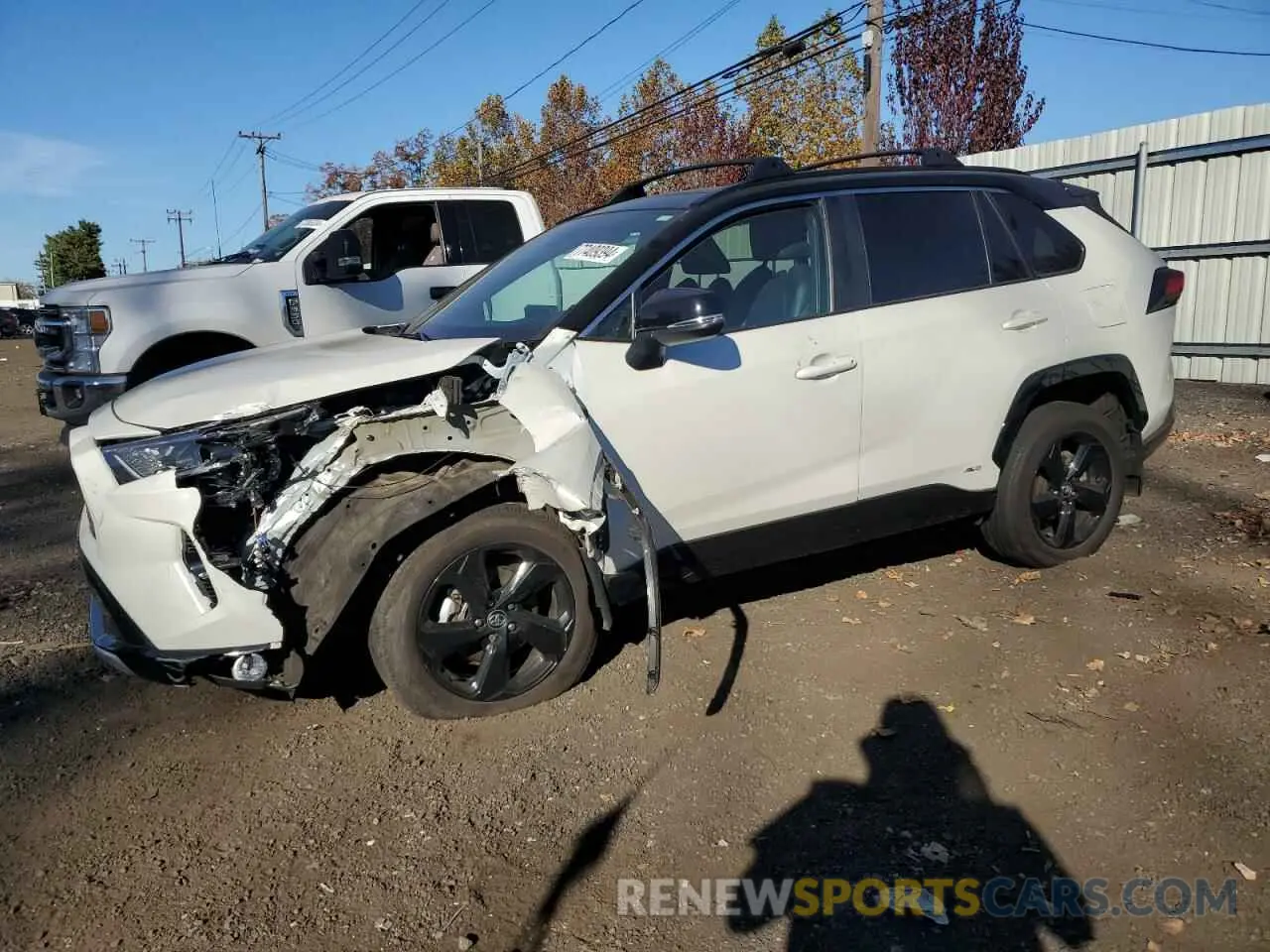 1 Photograph of a damaged car 2T3E6RFV5MW002341 TOYOTA RAV4 2021