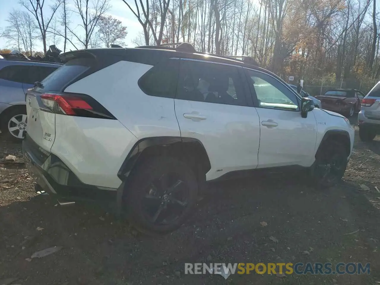 3 Photograph of a damaged car 2T3E6RFV5MW002341 TOYOTA RAV4 2021