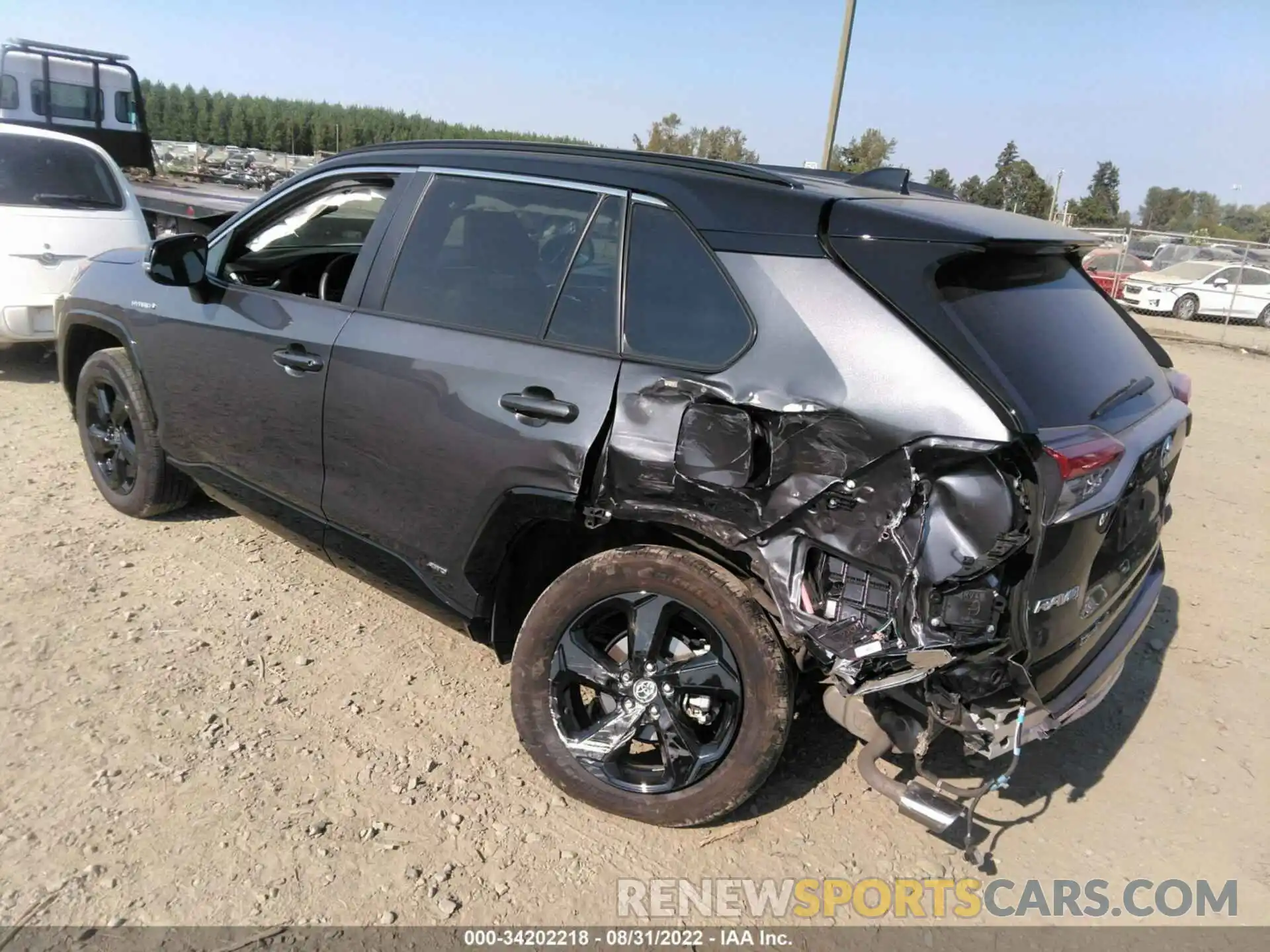 3 Photograph of a damaged car 2T3E6RFV5MW010519 TOYOTA RAV4 2021