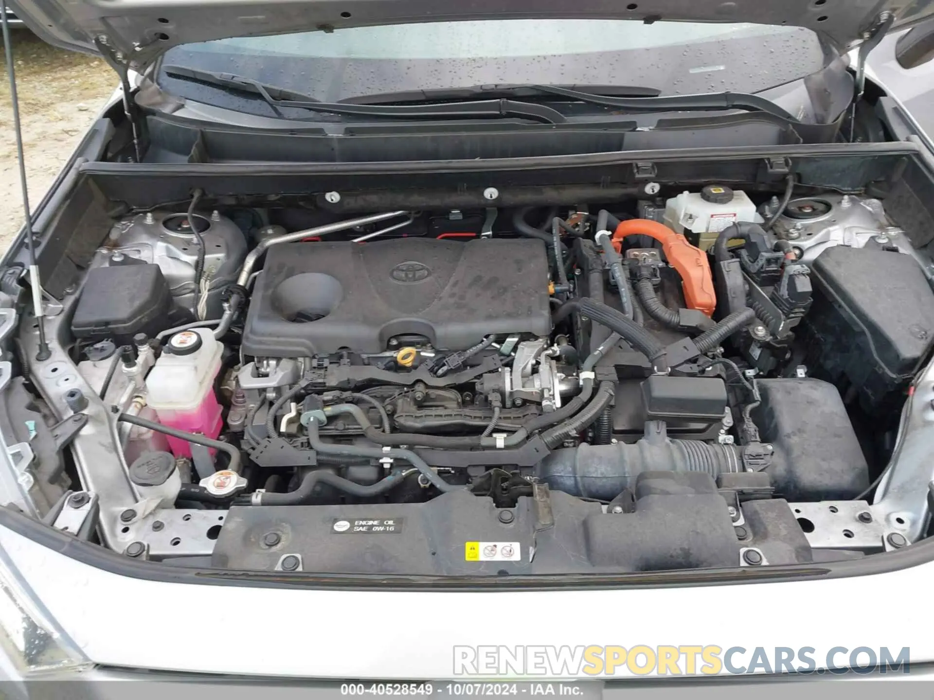 10 Photograph of a damaged car 2T3E6RFV5MW020239 TOYOTA RAV4 2021