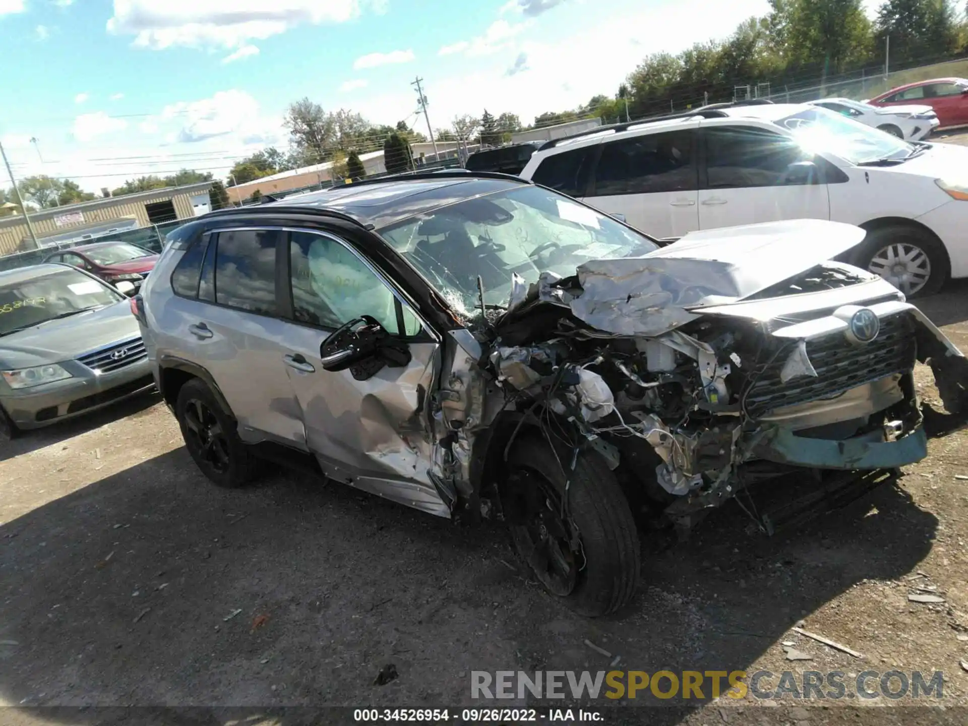 1 Photograph of a damaged car 2T3E6RFV6MW024753 TOYOTA RAV4 2021