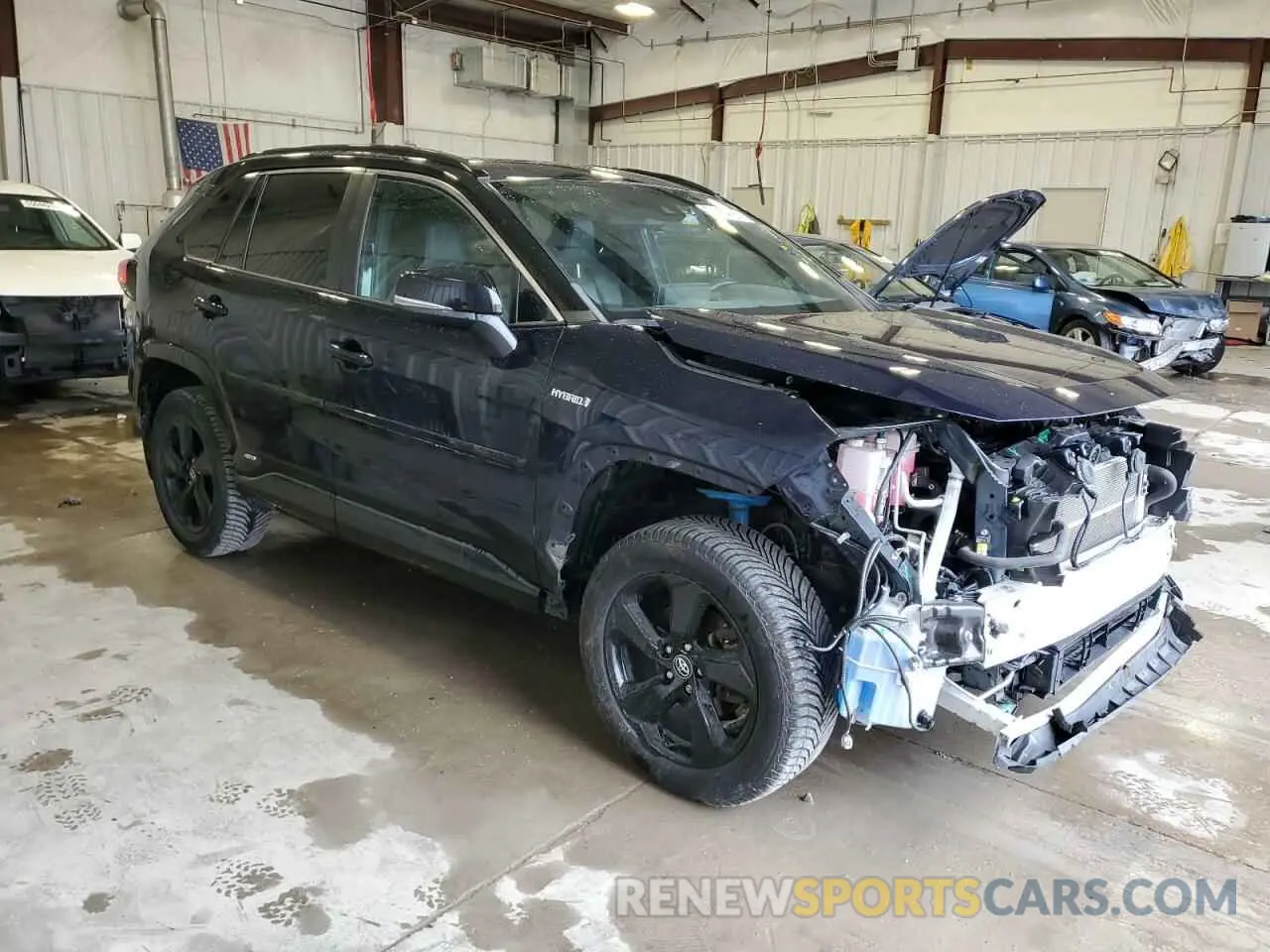 4 Photograph of a damaged car 2T3E6RFV7MW009954 TOYOTA RAV4 2021