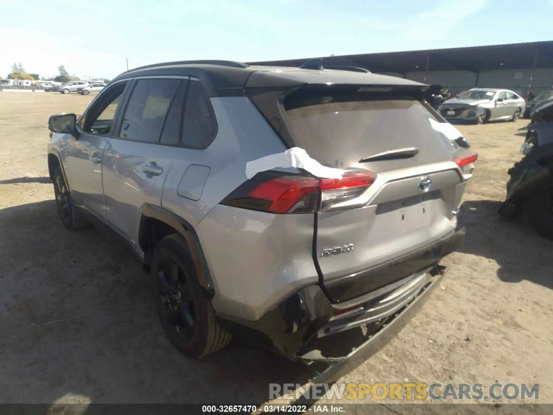 3 Photograph of a damaged car 2T3E6RFV7MW010652 TOYOTA RAV4 2021