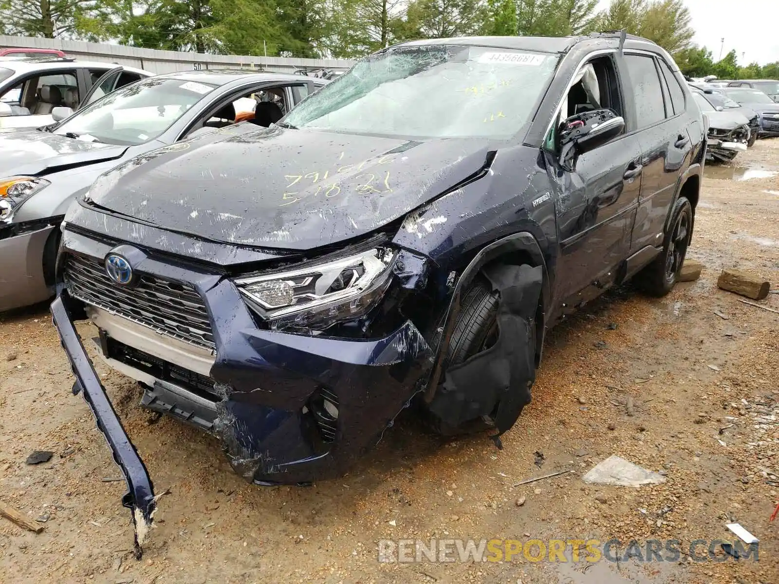 2 Photograph of a damaged car 2T3E6RFV7MW020095 TOYOTA RAV4 2021