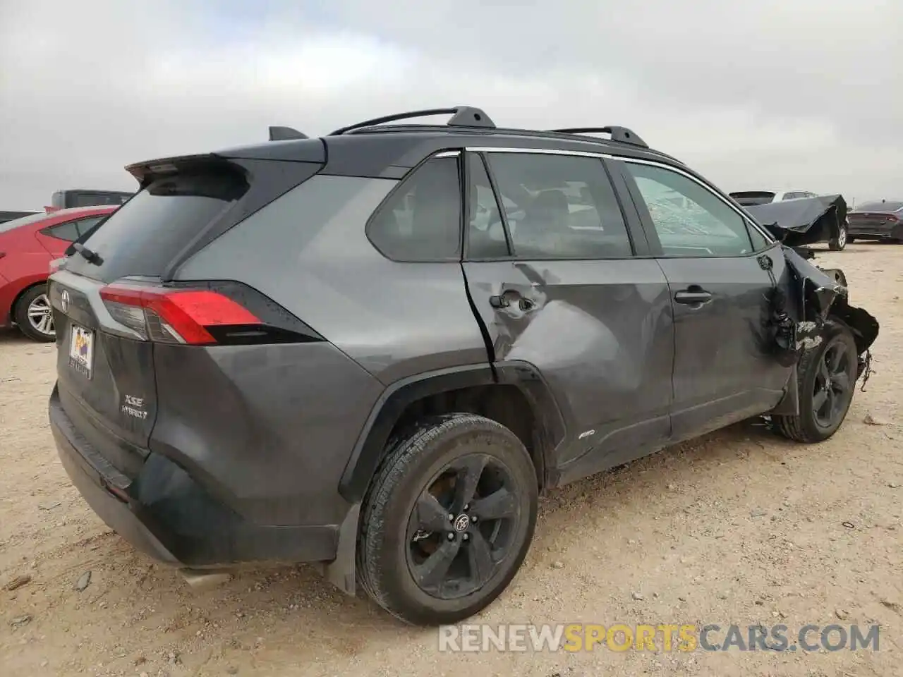 3 Photograph of a damaged car 2T3E6RFV7MW024566 TOYOTA RAV4 2021