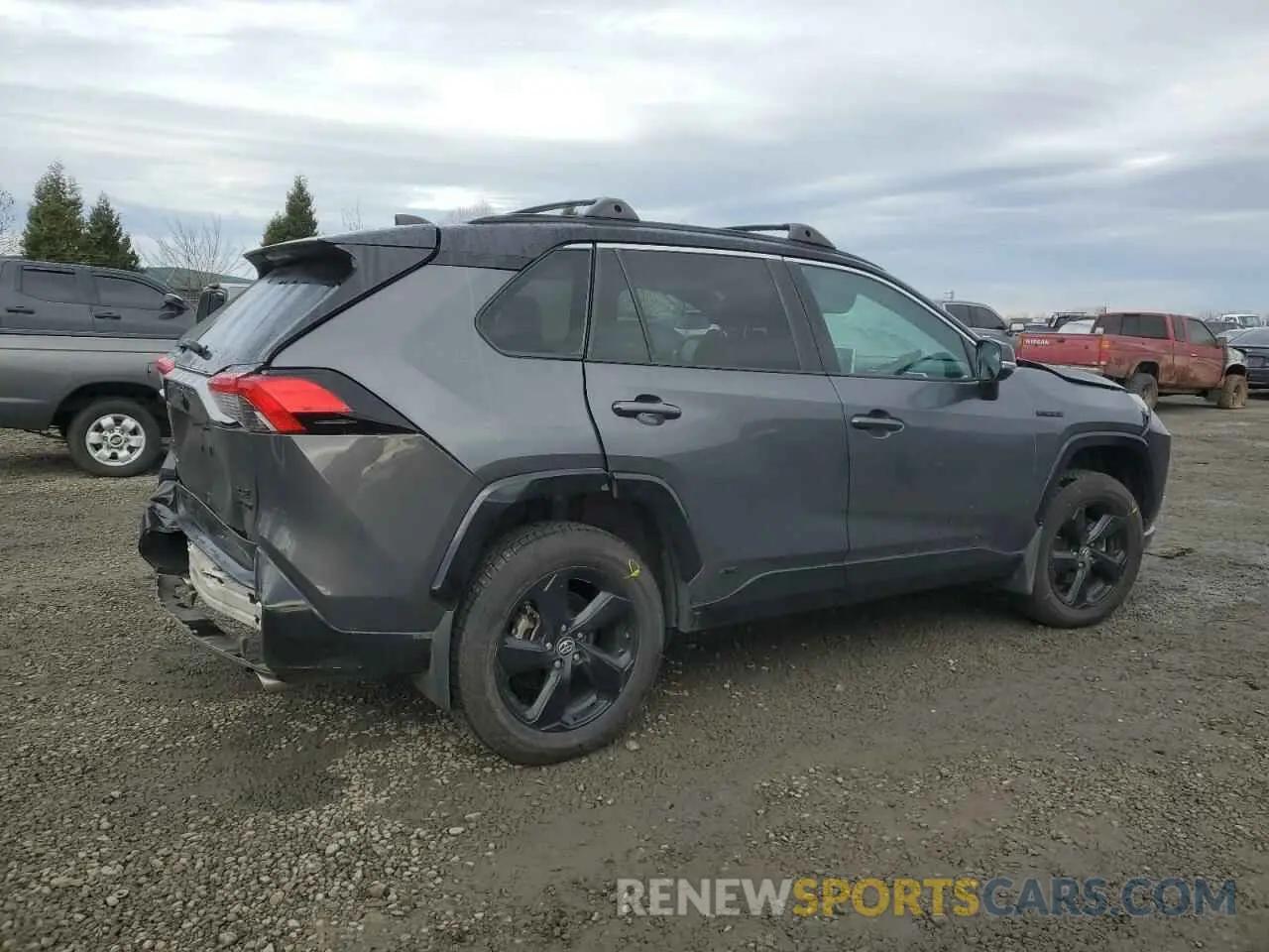 3 Photograph of a damaged car 2T3E6RFV8MW009381 TOYOTA RAV4 2021