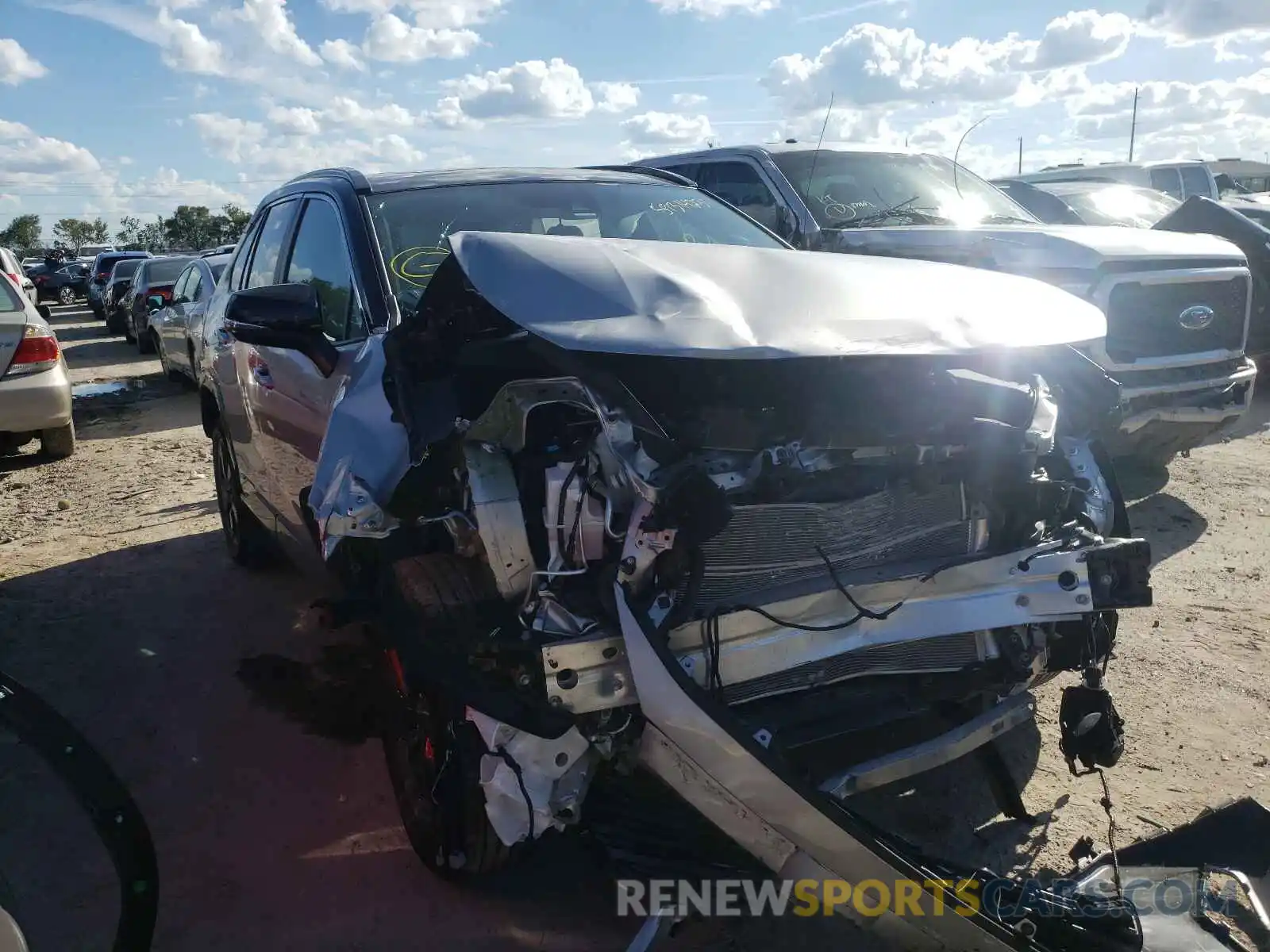 1 Photograph of a damaged car 2T3E6RFV8MW016377 TOYOTA RAV4 2021