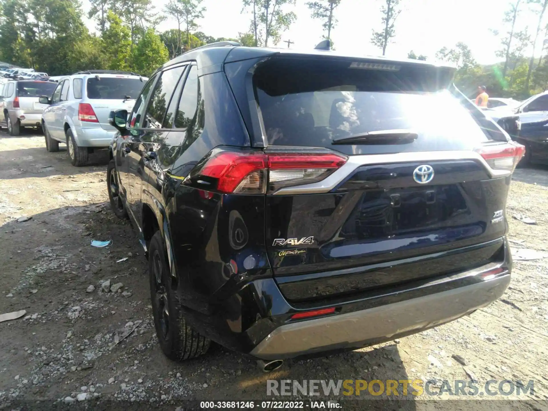 3 Photograph of a damaged car 2T3E6RFV8MW021210 TOYOTA RAV4 2021