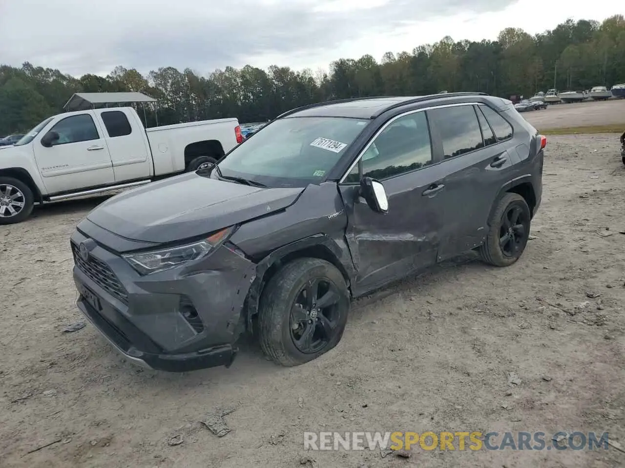 1 Photograph of a damaged car 2T3E6RFV8MW023037 TOYOTA RAV4 2021