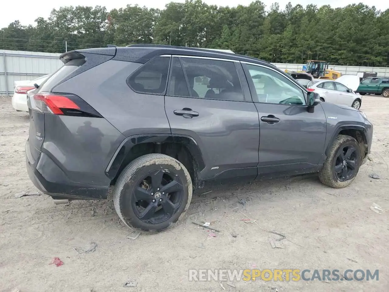 3 Photograph of a damaged car 2T3E6RFV8MW023037 TOYOTA RAV4 2021