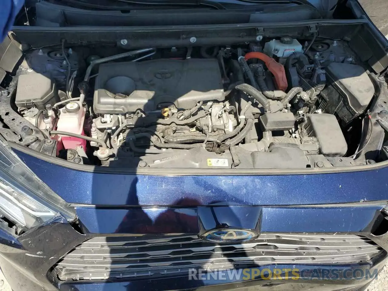 12 Photograph of a damaged car 2T3E6RFV9MW016128 TOYOTA RAV4 2021
