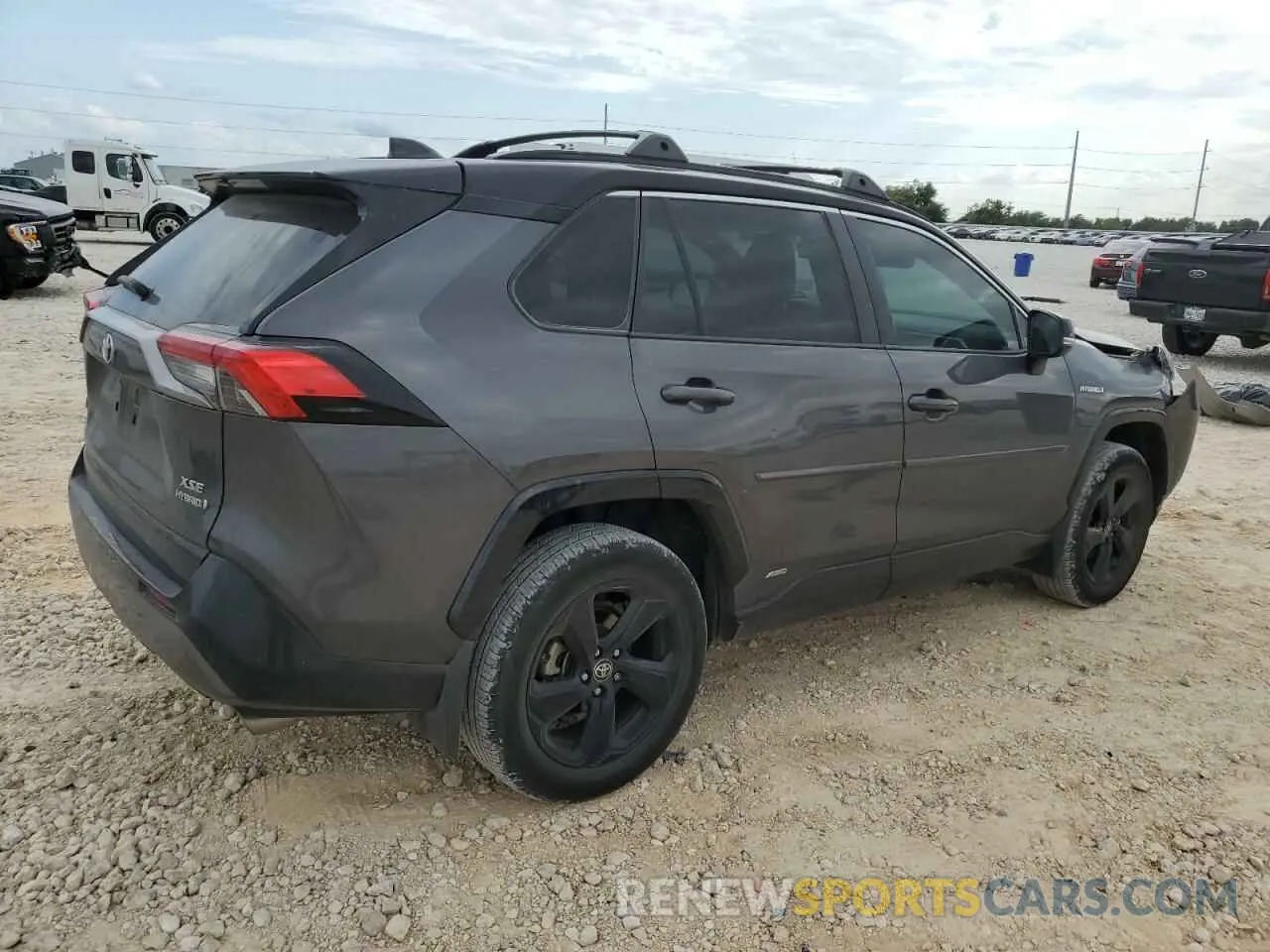 3 Photograph of a damaged car 2T3E6RFV9MW027727 TOYOTA RAV4 2021