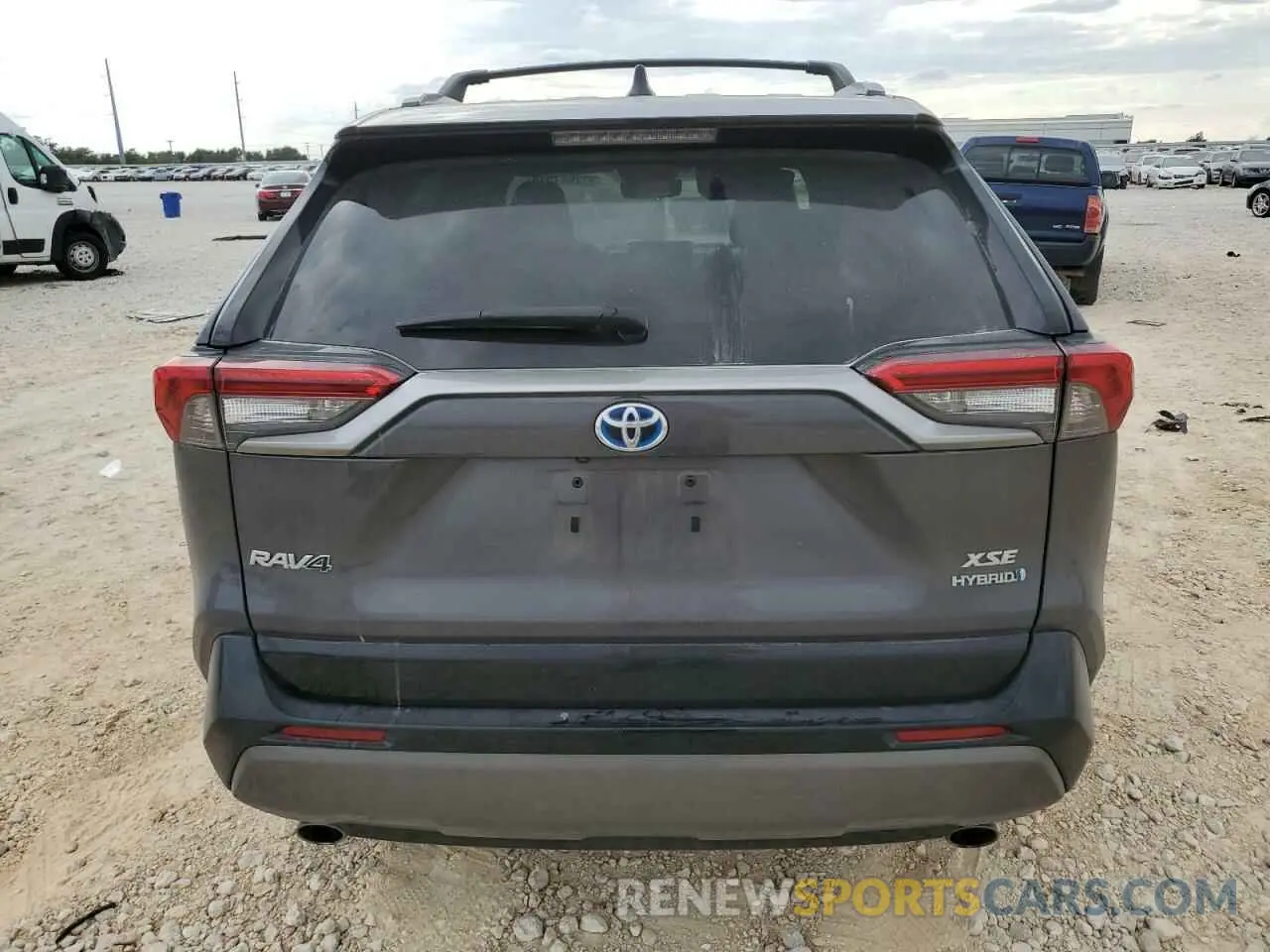 6 Photograph of a damaged car 2T3E6RFV9MW027727 TOYOTA RAV4 2021
