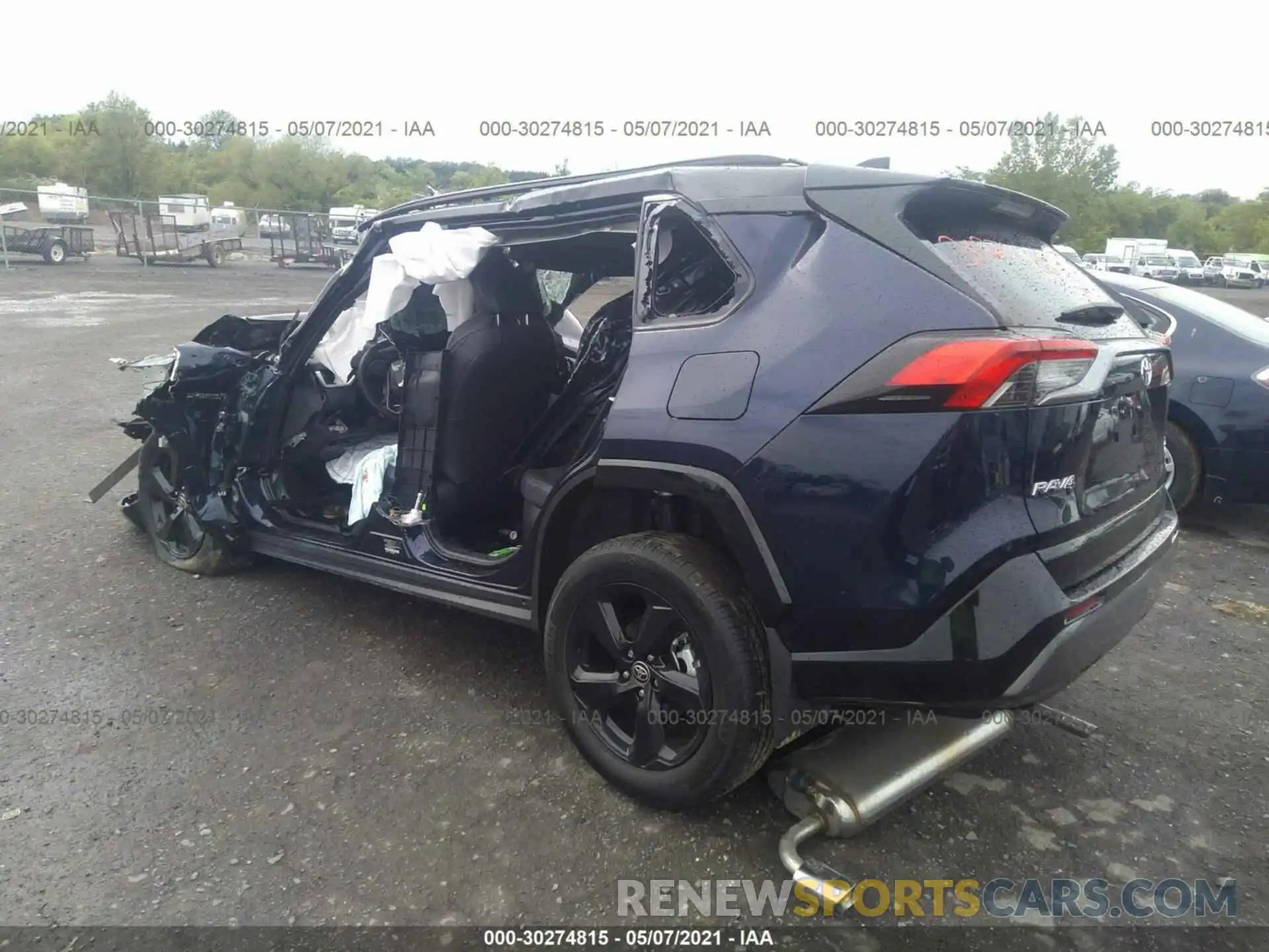 3 Photograph of a damaged car 2T3E6RFVXMW022911 TOYOTA RAV4 2021