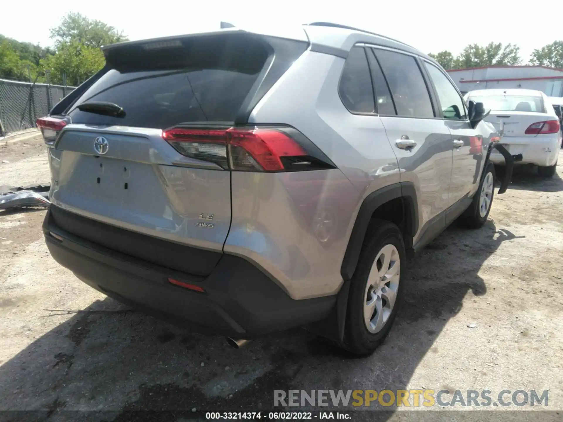 4 Photograph of a damaged car 2T3F1RFV0MC143323 TOYOTA RAV4 2021