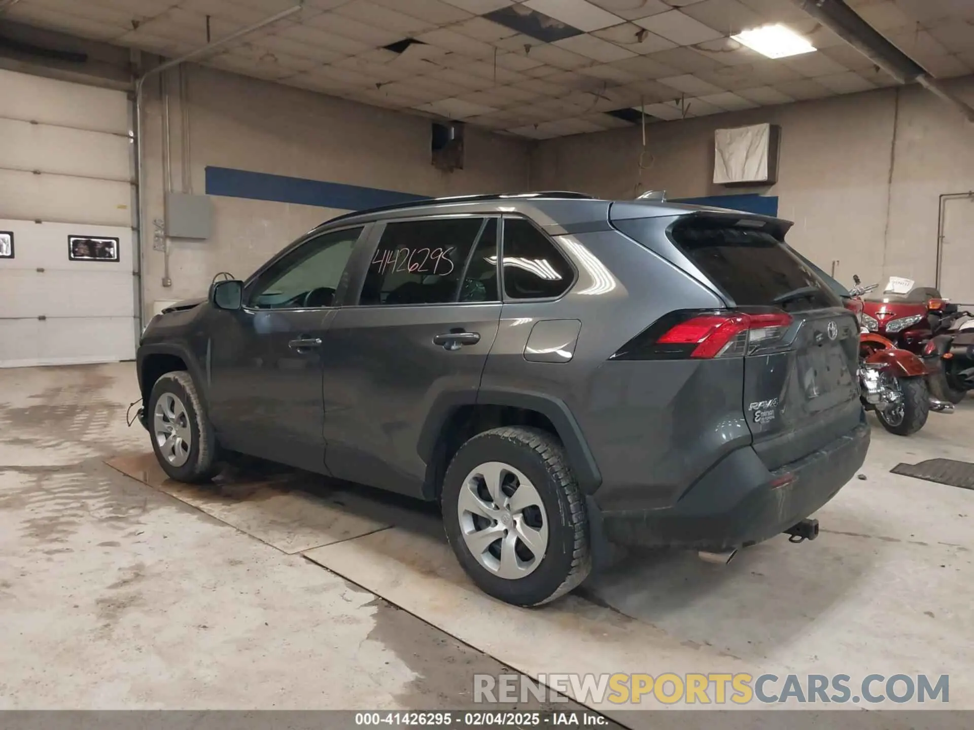 3 Photograph of a damaged car 2T3F1RFV0MC204959 TOYOTA RAV4 2021